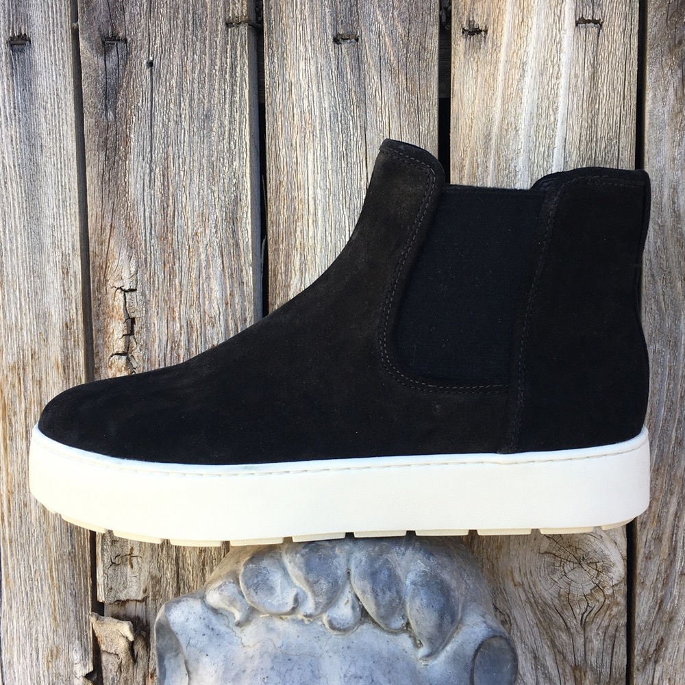 NWT Vince Warren Genuine Shearling Lined Sneaker Platform Boot Suede Black 8.5